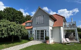 Ferienwohnung  Seaflat  an der Ostsee, Strandkorb, Kamin, free W-LAN by SEASIDE